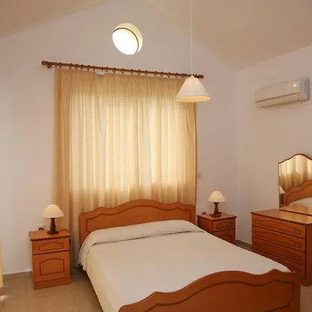 Villa Regina 1 Peyia