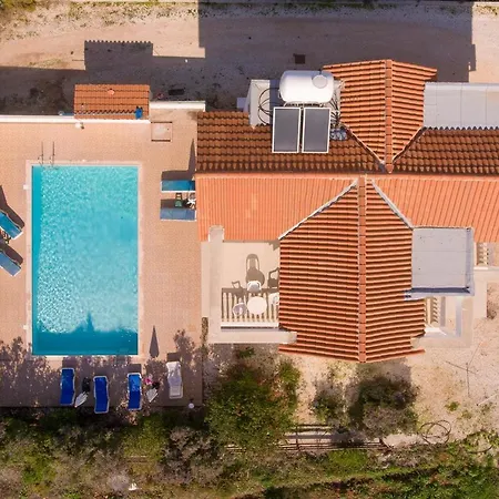 Regina 1 Villa