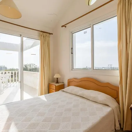 Regina 1 Villa